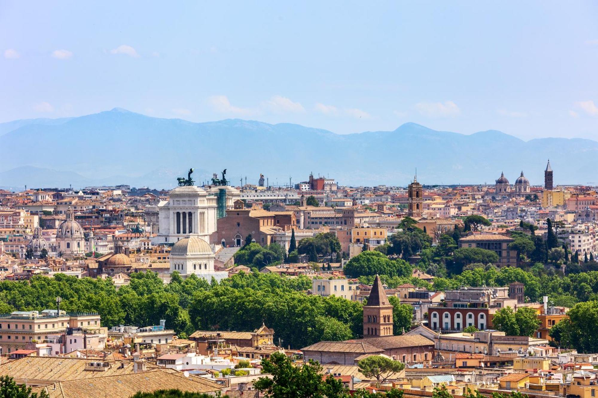 Appartamento con Vista e Balcone